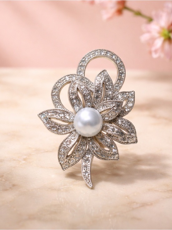 Jewelry - Floral Brooch with Clear Crystal Accents